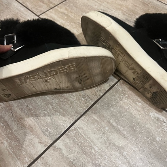 Black Fur fold-down J SLIDES sneakers, size 9 - Picture 6 of 9